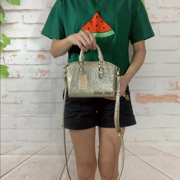 Michael Kors Giftables Ciara XS Mini Crossbody - Picture 3 of 8